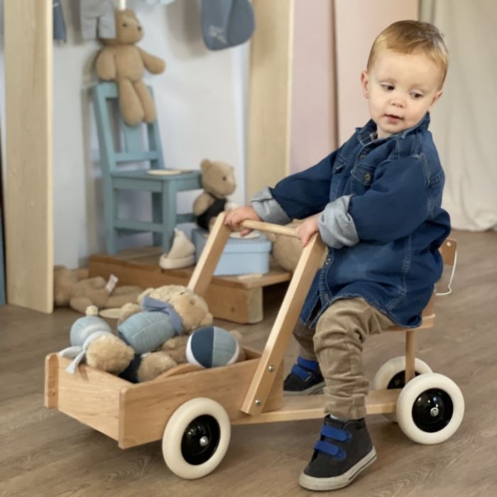 Porteur b b avec chariot pousser en bois fabriqu en Europe