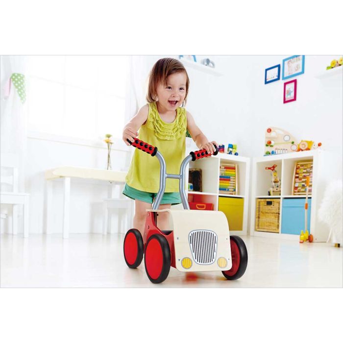 Trotteur porteur sale en bois hape