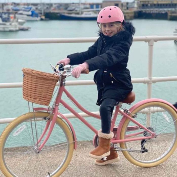 Vélo 24 rose pour enfants 7 à 11 ans look rétro Gingersnap de Bobbin